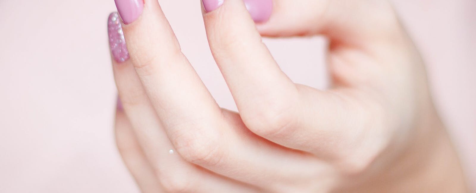 Ongle rose : exploration des tendances actuelles