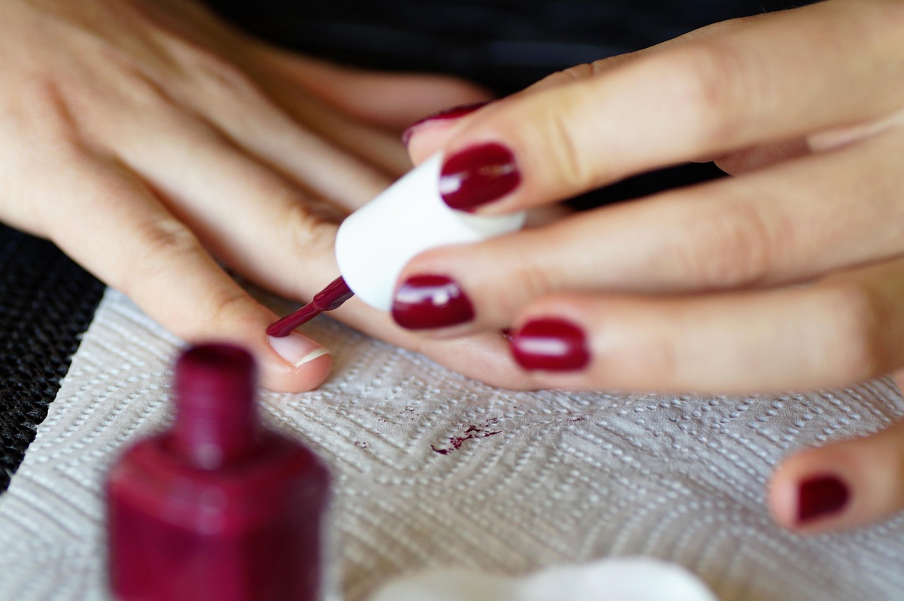 Comment appliquer un vernis semi-permanent parfait