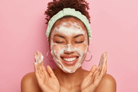 Sublimez votre peau : secrets de l'acide hyaluronique