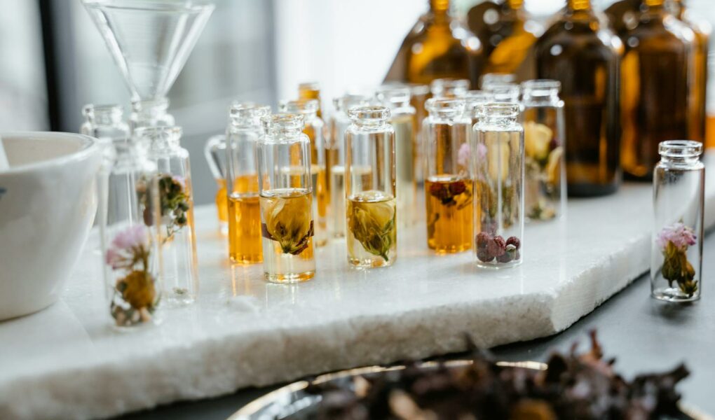 Fragonard : parfums, soins et bougies d'une maison française au cœur du raffinement