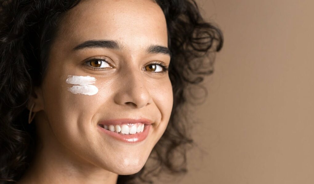 Comment prévenir les premières rides efficacement ?