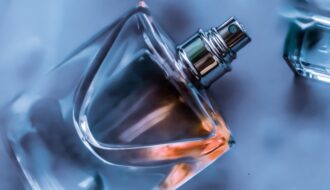 Belle de Nuit : un parfum artisanal envoûtant, entre mystère floral et élégance naturelle